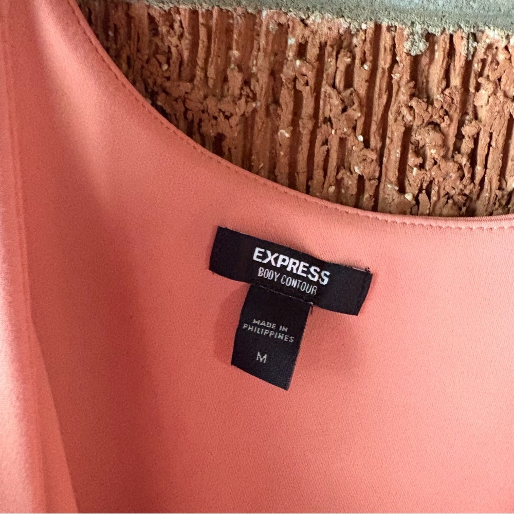Express Body Contour Peach Bodycon Bodysuit Size Medium - Picture 5 of 7